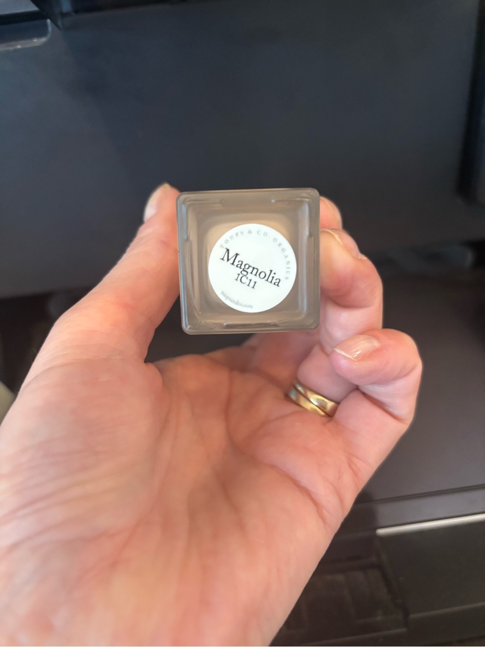 Toups & Co Organics foundation magnolia - Picture 2 of 2